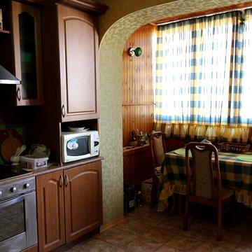 Андрія Малишка вул., 3