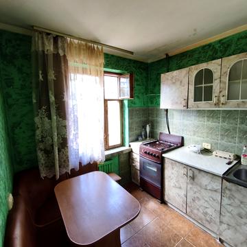 Володимира Івасюка просп. (Героїв Сталінграду), 13