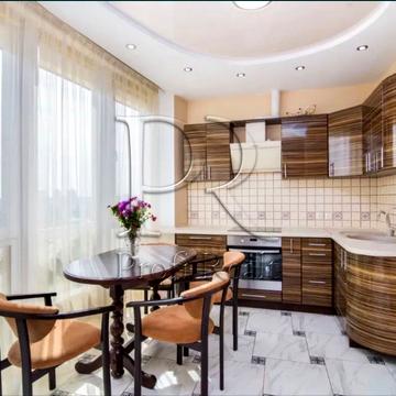 Соборності просп. (Воззєднання), 30