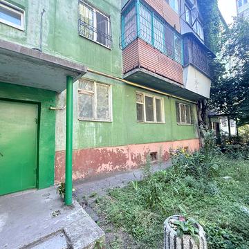 Петра Калнишевського просп. (Косіора), 43