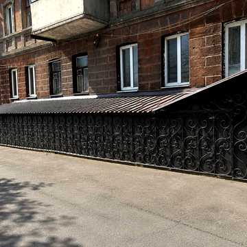 Володимира Антоновича вул. (Свердлова), 89