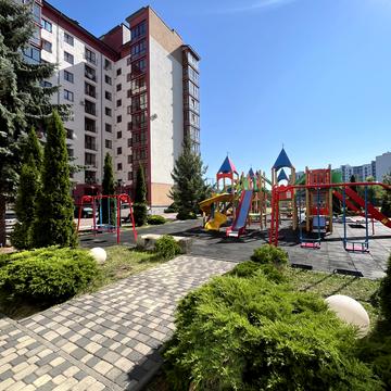 Європейська вул., 2