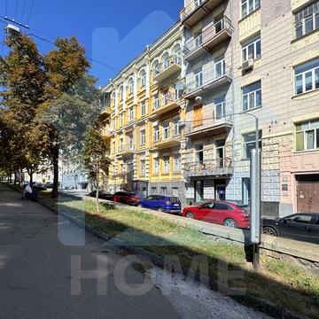 Антоновича вул. (Горького), 15