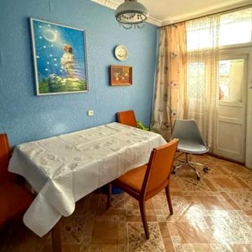 Колонтаївська вул., 71