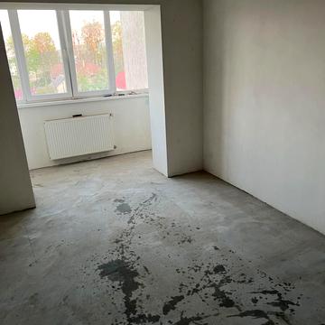Гайдамацька, 8