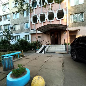 Олександра Махова вул. (Жолудєва), 4-В