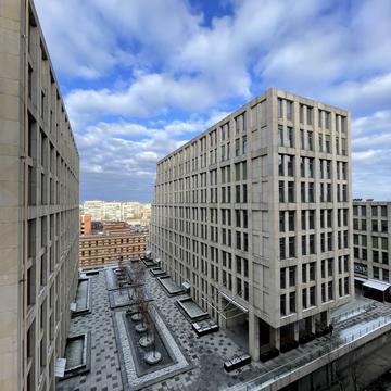 Дмитра Яворницького просп. (Карла Маркса), 45