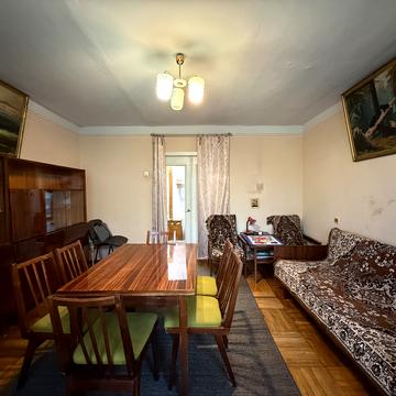 Степана Бандери вул., 62