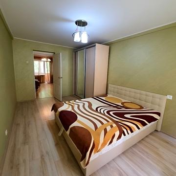Донецька вул., 53