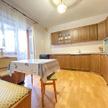 Червоної Калини просп. (Володимира Маяковського), 91-В