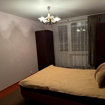Перемоги просп., 70