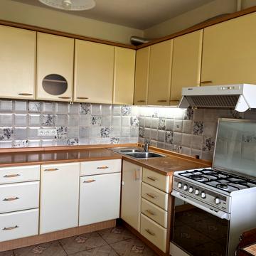 Березняківська вул., 30