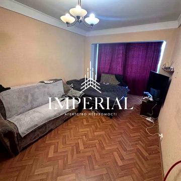 Дубровицька вул., 7