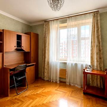 Клавдіївська вул., 36