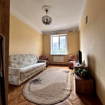 Незалежності вул., 57