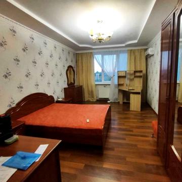 Єлизавети Чавдар вул., 5