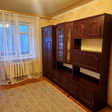 Здолбунівська вул., 1
