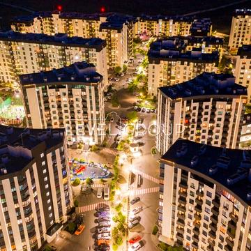Героїв Небесної Сотні просп., 18/3