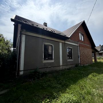 Шухевича Романа, 14