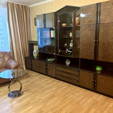 Антоновича вул. (Горького), 94-96
