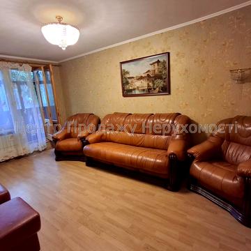 Тракторобудівників просп., 63