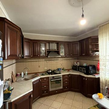 Драгоманова вул., 31-Б