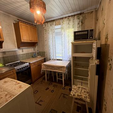 Михайла Гончаренка вул., 27