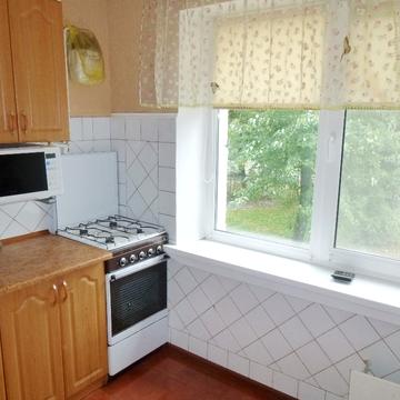 Європейського Союзу просп. (Правди), 64-Б