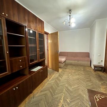 Сергія Литвиненка вул., 10