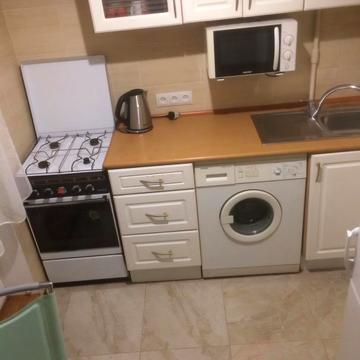 Європейська вул. (Новгородська), 10