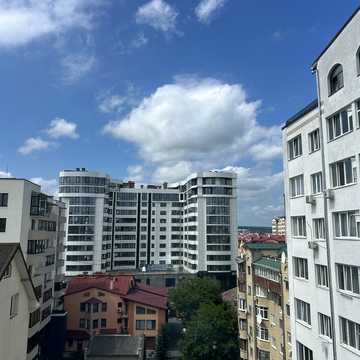 Бельведерська вул., 23