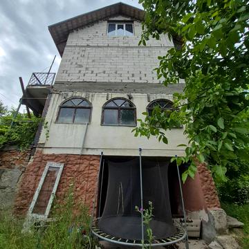 7-й проїзд Хвилястий, 13