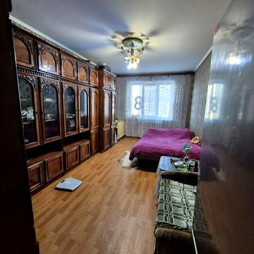 Молодіжна вул., 34