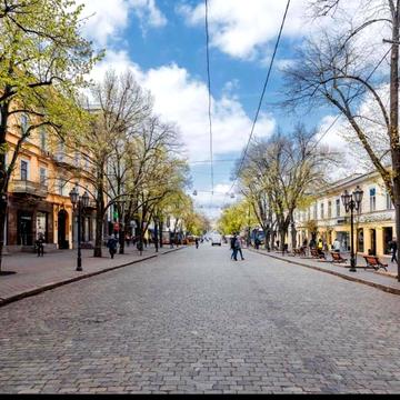 Дерибасівська вул., 17