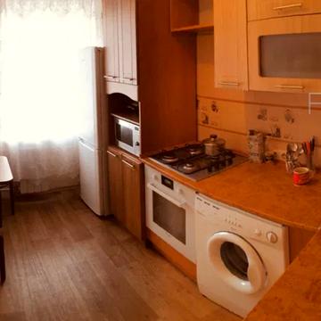 Олени Теліги вул., 35-Д