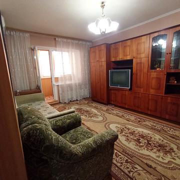 Володимира Висоцького бульв., 42/13