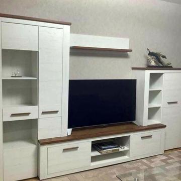 Велика Васильківська вул. (Червоноармійська), 80