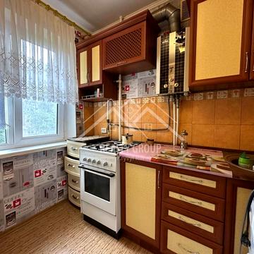 Степана Тільги вул. (Революційна), 32