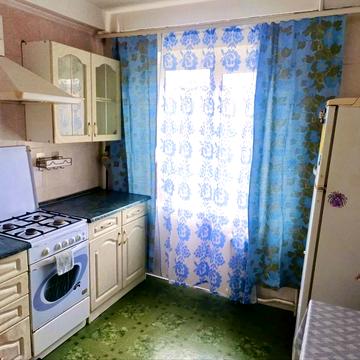 Березняківська вул., 12