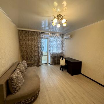 Зоопаркова вул., 12