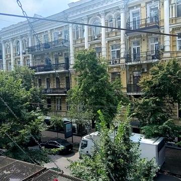 Заньковецької вул., 7