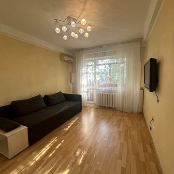 Васильківська вул., 53к1
