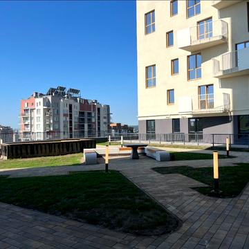 Василя Щурата вул., (Будинок 1)