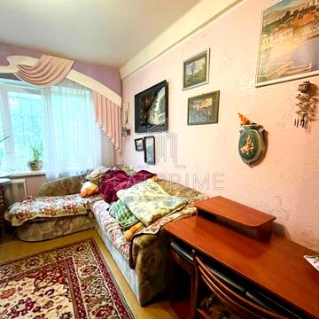 Жуля Верна бульв. (Ромена Роллана), 13