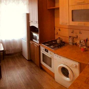 Олени Теліги вул., 35-Д