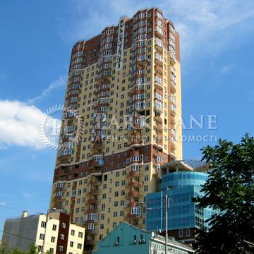 Жилянська вул., 118