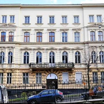 Соломії Крушельницької вул., 17