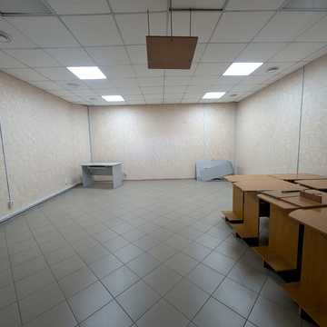 Дубнівська вул., 22Б