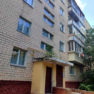 Льотна вул. (Червоногвардійська), 23