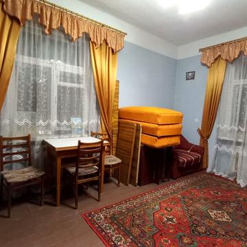 Будівельна вул., 20